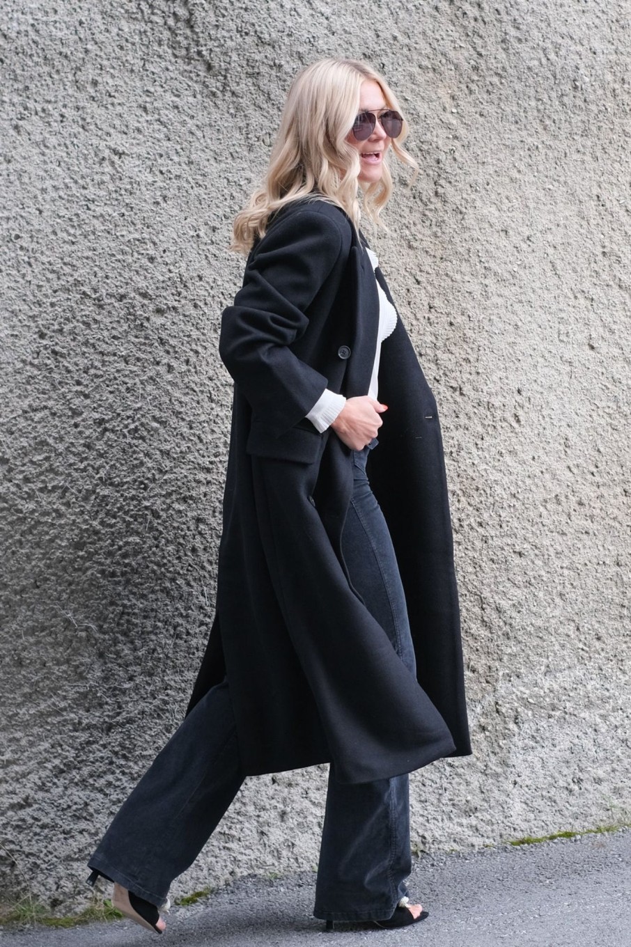 Klaer Second Female Kaper | Sogano Coat Black