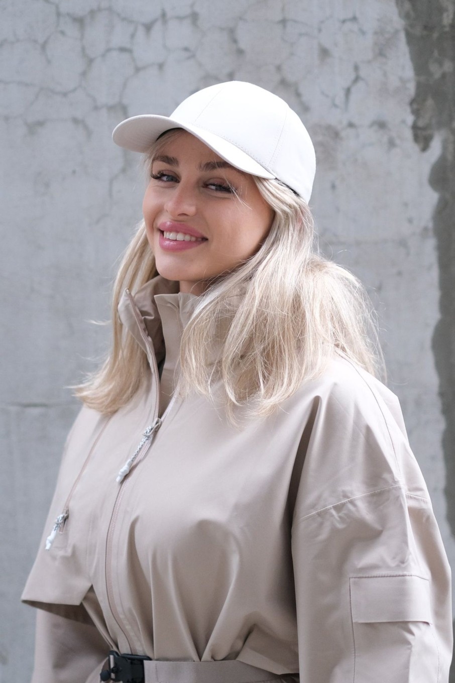 Tilbehor Varsity Headwear | Beige Active Tech Caps