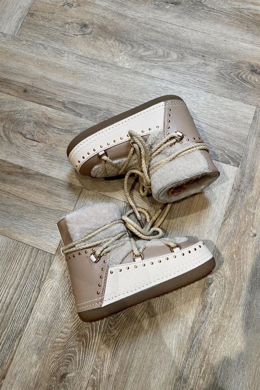 Sko Inuikii | Curly Rock Boot Beige